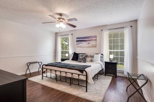 Bermuda Drive Abode