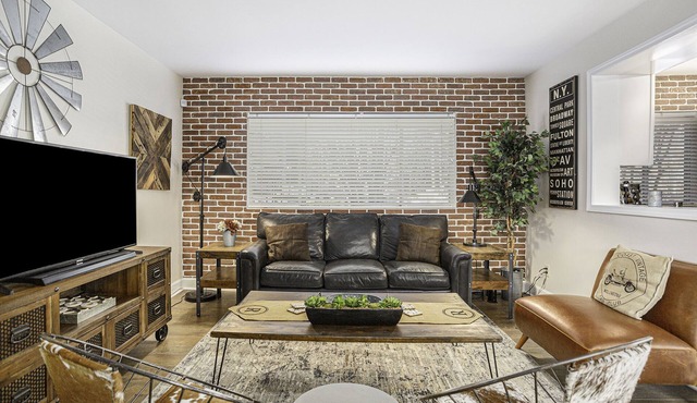 Buckhead- Atlanta Condo