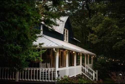 Captain's Cabin