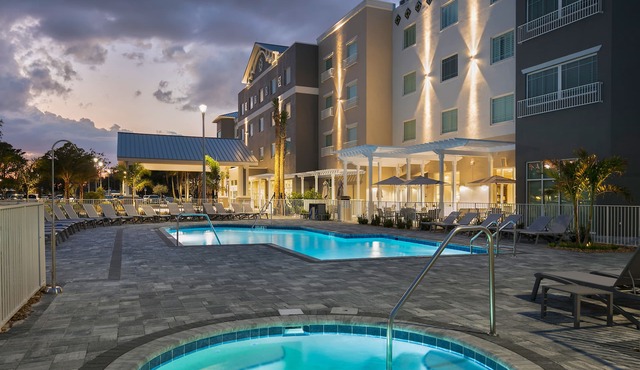 Carlisle Inn