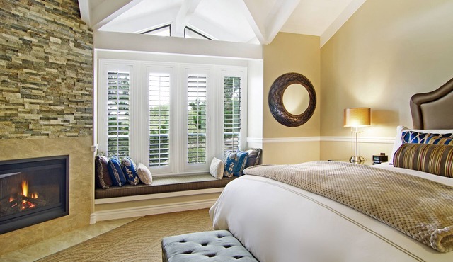 Carriage House Inn