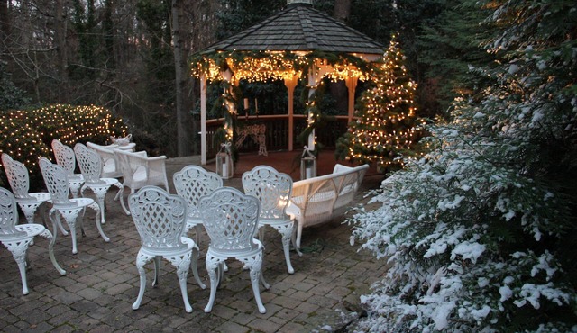 Cedars of Williamsburg Bed & Breakfast