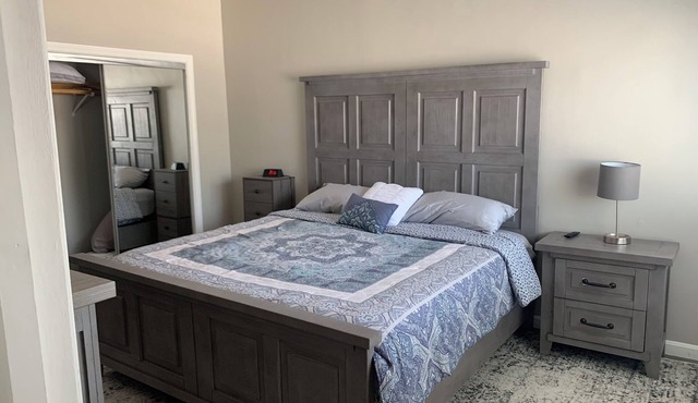 Charming 2-bedroom condo in delightful Chelsea with WiFi, AC
