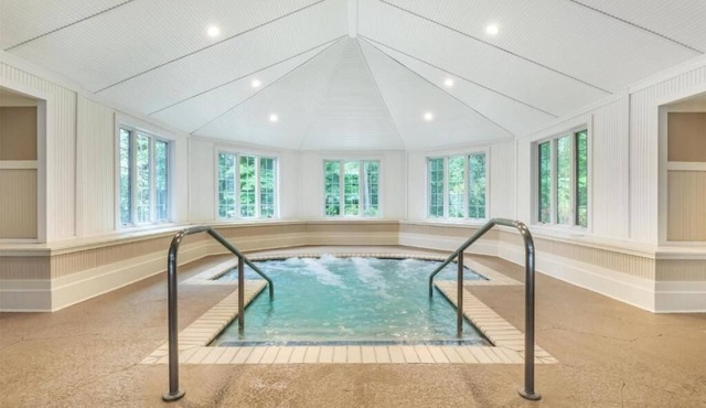 Charming Escape with Easy Access to Fun & Outdoor Activities