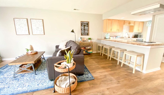 Cozy 2BR Lake Monroe Golf Condo IU Bloomington