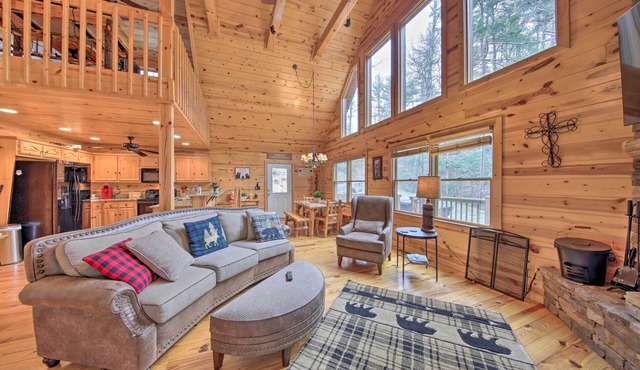 Cozy Blue Ridge Cabin w/Sauna & Trail Access!