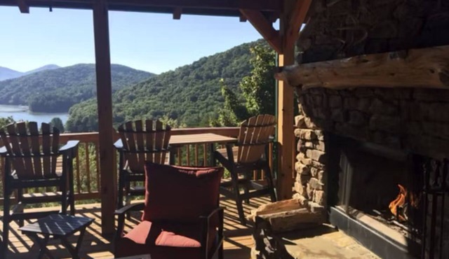 Dog Friendly Cabin w/Hot Tub, Views & Game Room
