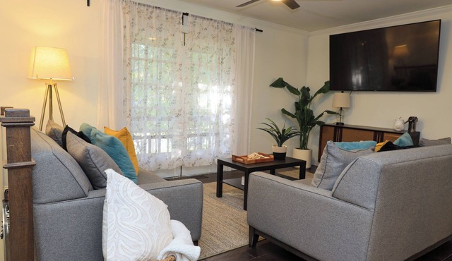 Fabulous 5-bedroom house with AC in charming Chickamauga