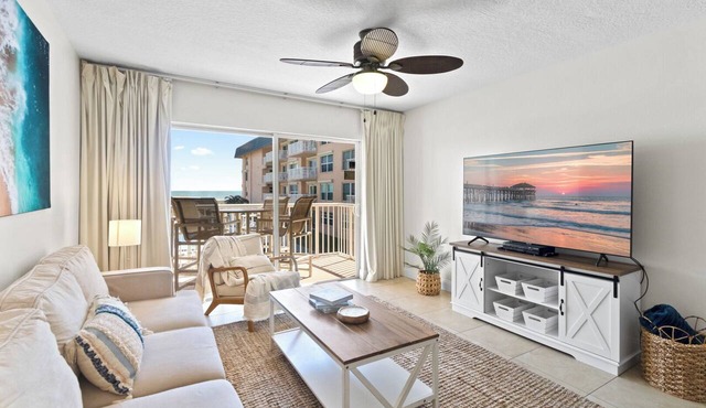 Family Friendly & Right on the Beach - Spacious 3 Bedroom Condo w/Great Views! 🌺