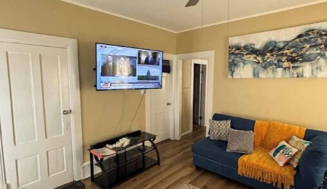Grand Worcester Getaway! Pets Welcome! Comfortable