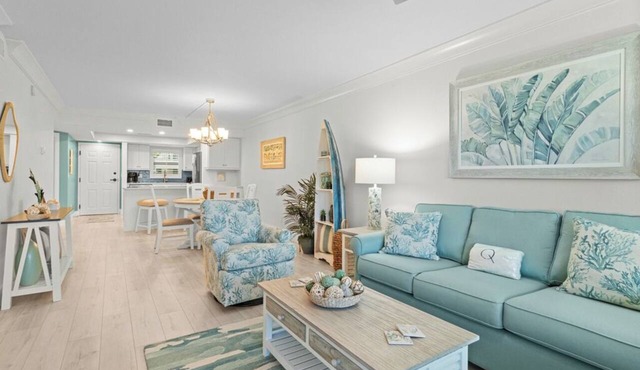 Gulf View, Two bedroom Condo - Sand Pointe 124