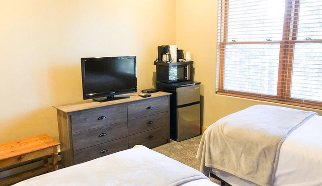 King Lock-Off Unit With All the Perks of the Bear Creek Lodge