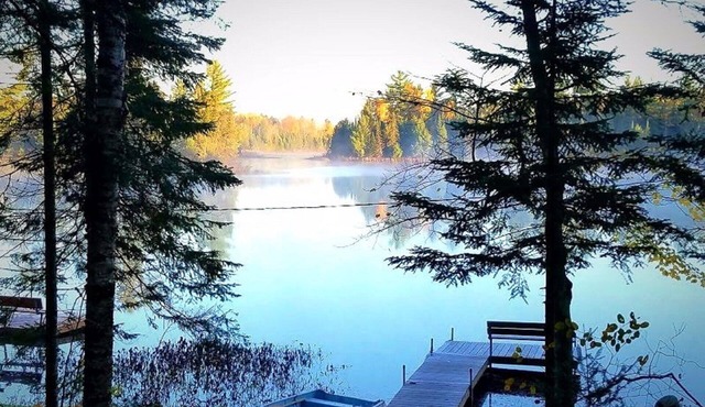Lake Days, Bonfires & Cabin Nights 2 Bedrooms/2 Bathrooms