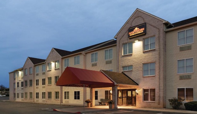 Lancaster Suites