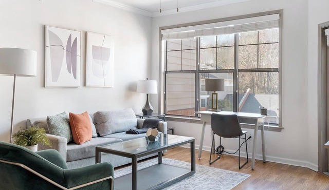Landing | Incredible 2BD, Pool, Courtyard