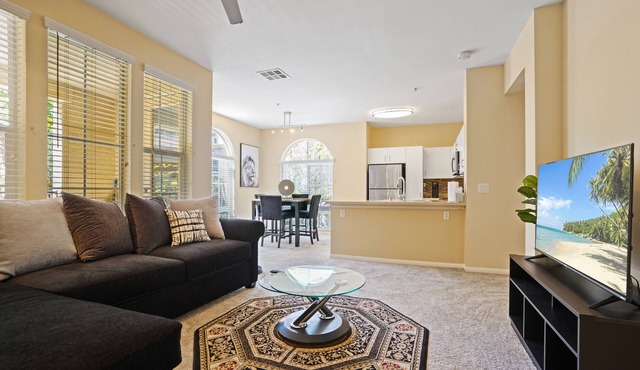 Luxury 2-BD/BA Apt! 5 Mins to Disney ! Angel Stadium! Honda Center! The Outlets!