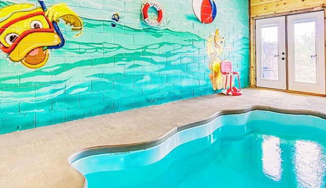 ✨Mighty Duckster✨ Prv Pool, Hot Tub, A+ Views, Firepit, Dog-friendly