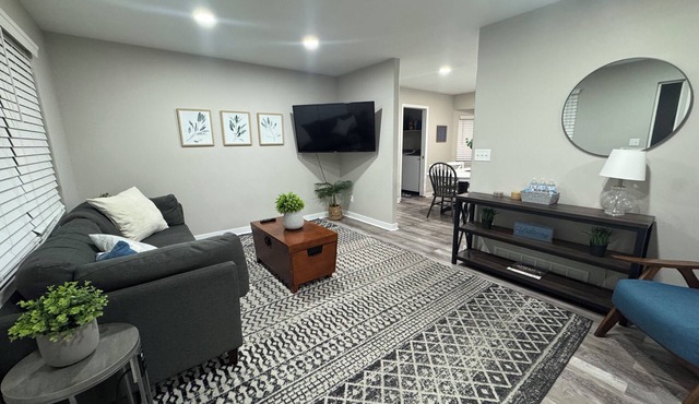Modern 5BR SLC Home w/Foosball, Smart TVs & Office, Near Downtown & Canyons