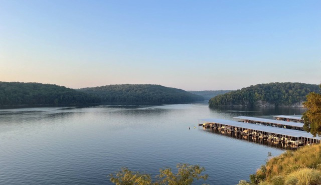 Most Exquisite View on the Lake!