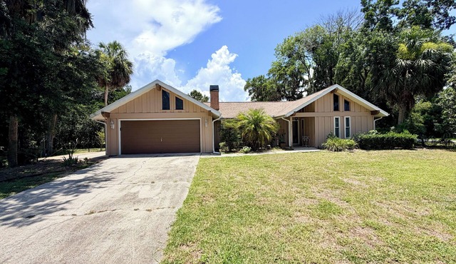 Nature Lover’s Homosassa Escape: AC‑Lanai, Near River & Community Pool/Tennis