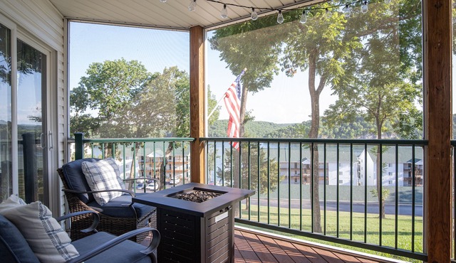 Nestled in State Park - Amazing Porch and Pool