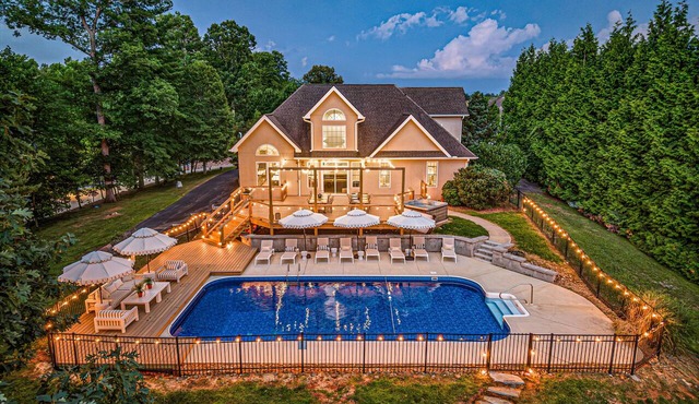 Newly Renovated Luxury Home w/Pool, Hot Tub & Game Room | 20 Mins to Downtown AVL