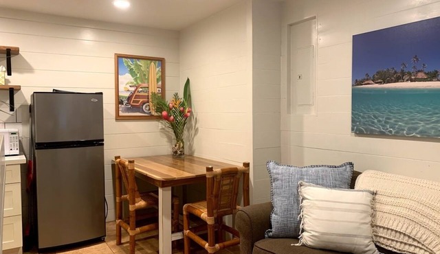 Newly renovated one-bedroom with A/C, Steps to Hukilau Beach, 30 Day