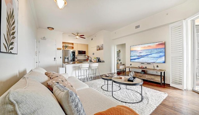Ocean View Suite by Convention Center & Beach