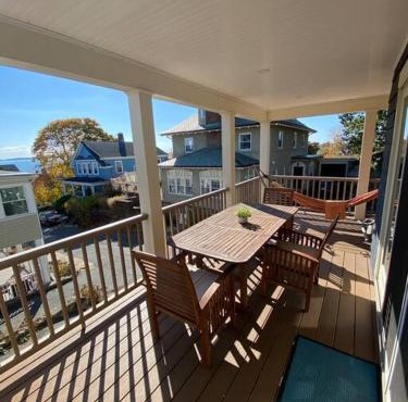 Ocean views, Large Deck, Grill, Kid and Dog Friendly