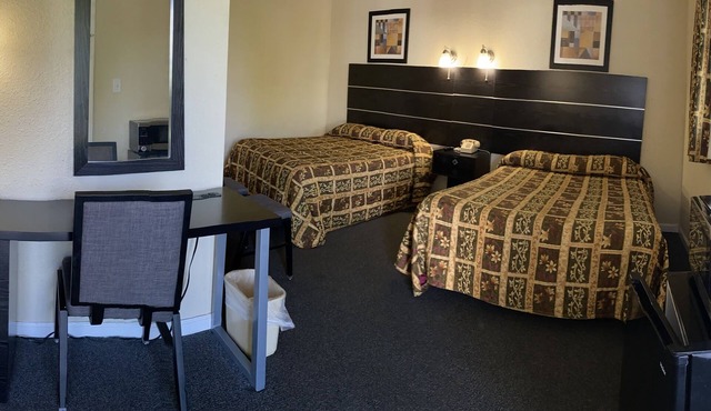 Penn Amish Motel