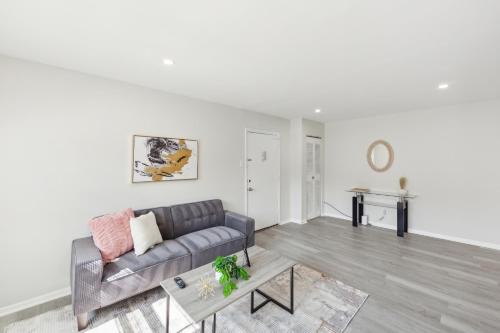 Pine Brook 509 I Corporate 15Br Apt I Parking