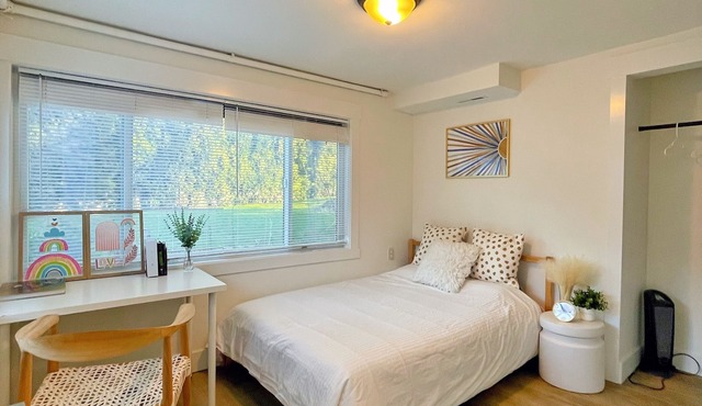 Private 2bd 1ba close to Microsoft temple