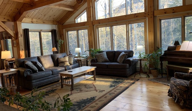Private and Peaceful Home Close to Mountain Top Inn and Killington-Pico Resorts