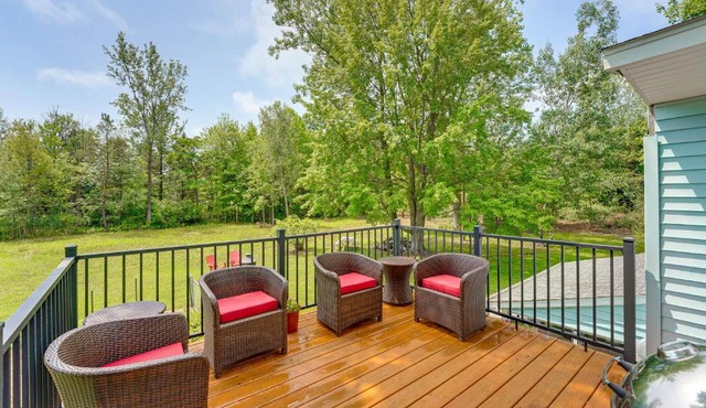 Quiet Country Studio Between Saugatuck & Holland!