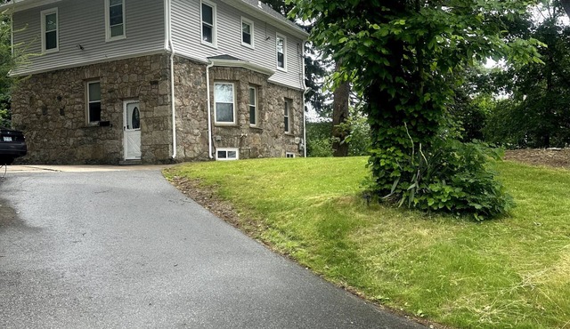 Ridgeway Avenue Full Home
