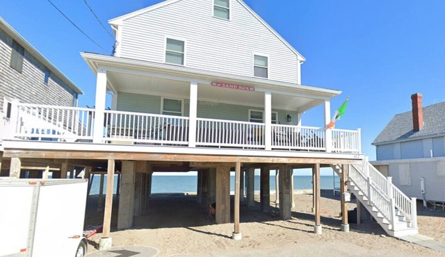 Scituate oceanfront gem; 5BR w/wrap around deck. Perfect for family & friends