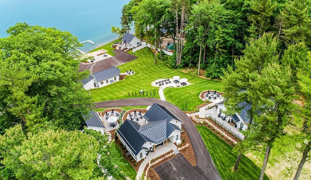 Silver Oaks Resort- Whole Resort Rental