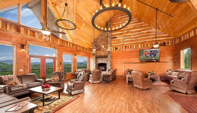 SV Mansion:13BR/Heated Pool/Amazing View/Game/Theater