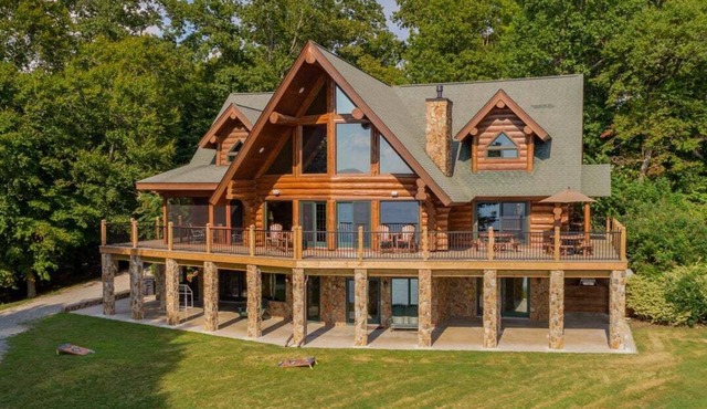The Yellowstone | Elegance Meets Lakefront Luxury