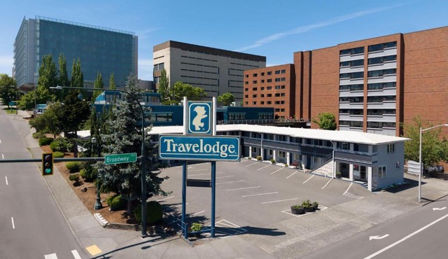 Travelodge by Wyndham Everett City Center