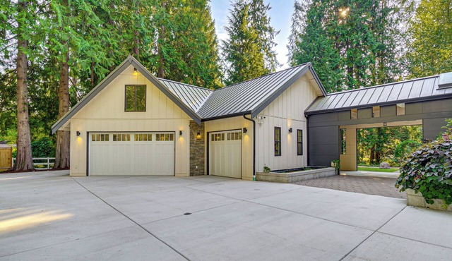 Wfh-friendly Gem w/Creek: 4 Mi to Sammamish Trail