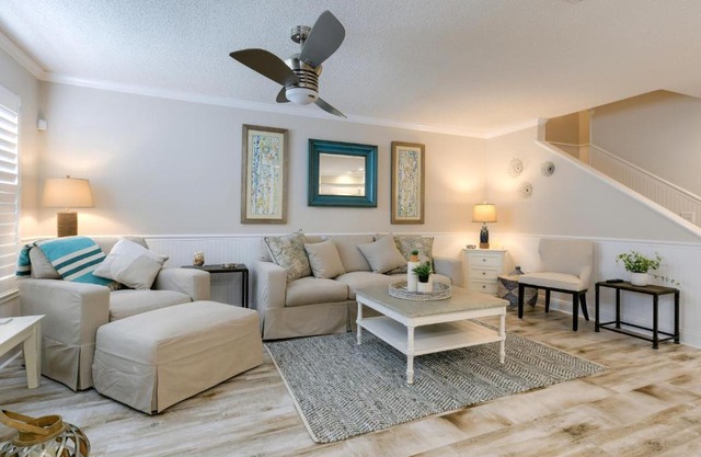 505 Sailmaker Apts