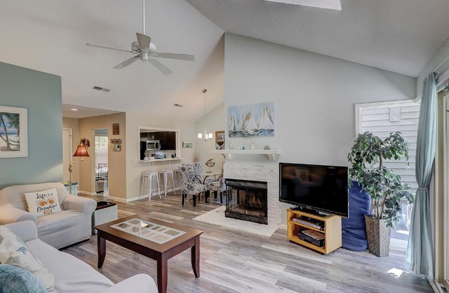 Carolina Place 3413