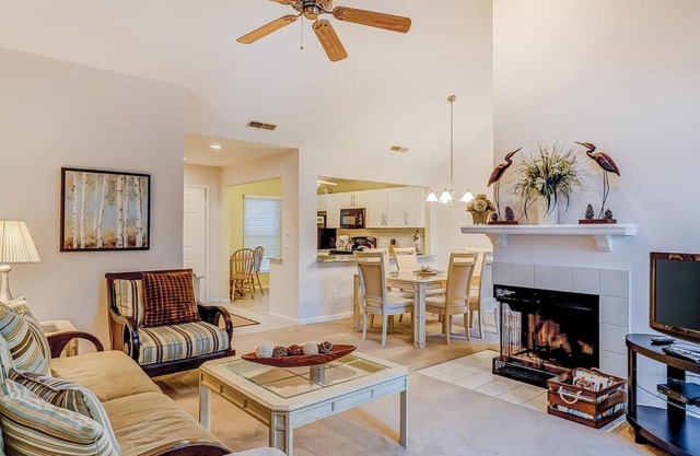Carolina Place 3421
