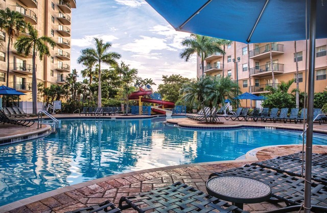 Wyndham Palm-Aire | 1BR Suite Pool & Resort Access