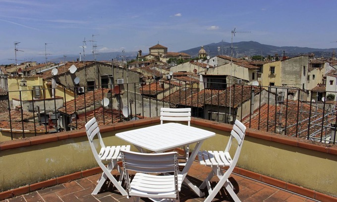 Santo Spirito Apartment | The house in the sky apartment with terrace