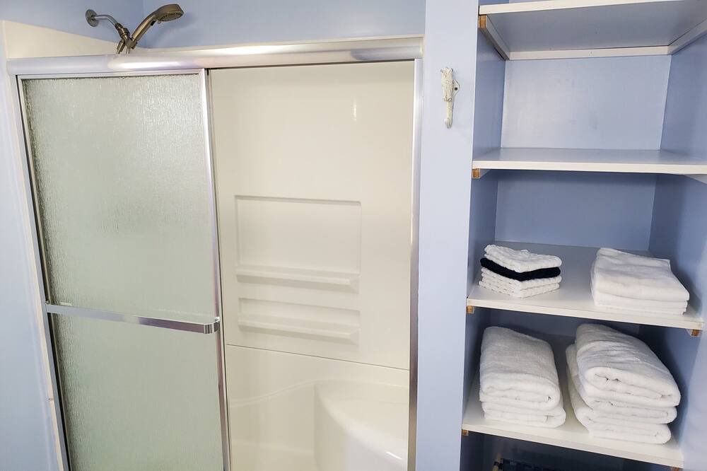 Photo of Bathroom in Paradise
