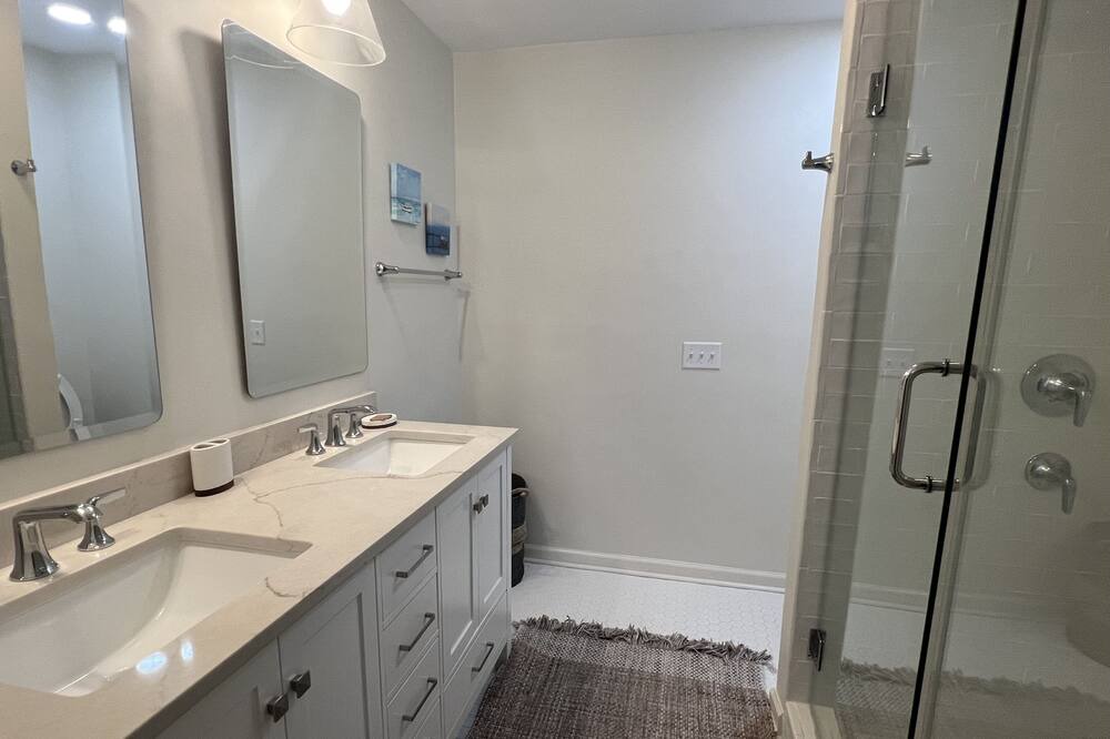 Photo of Bathroom in Sea Pines