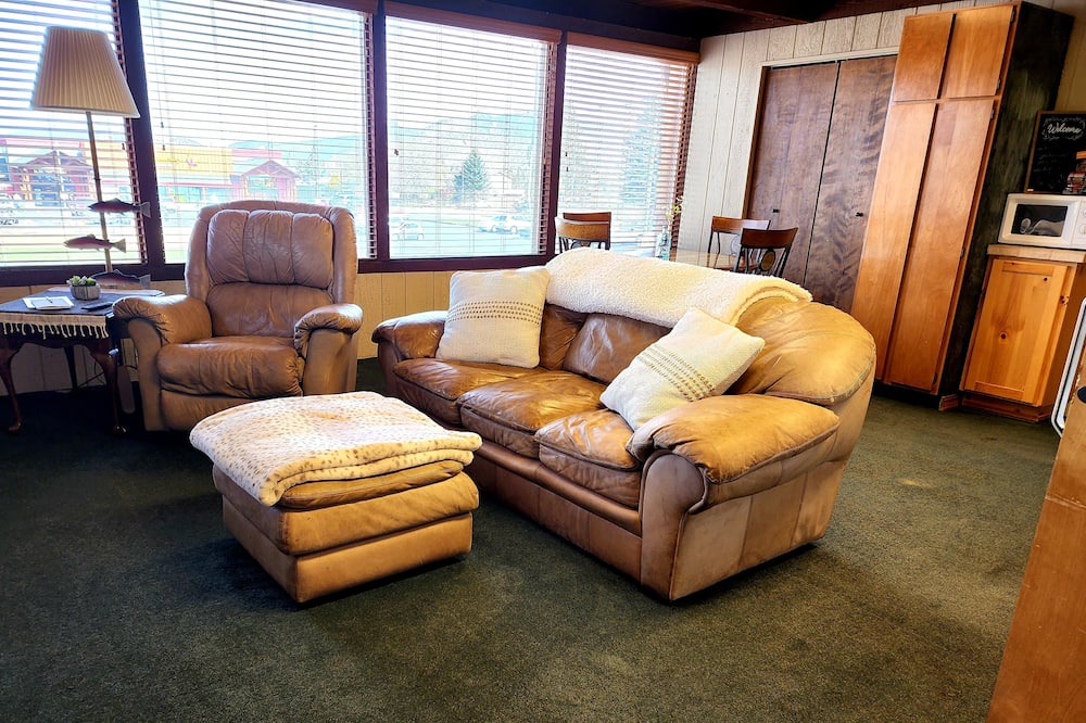 Photo of Livingroom in Terrebonne