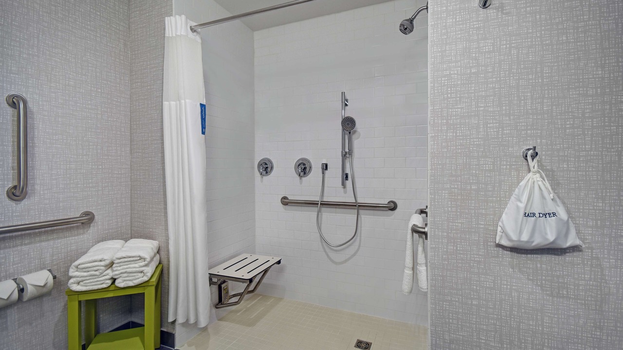 Photo of Bathroom in Enterprise
